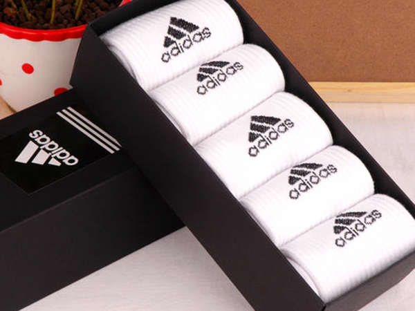 Adidas袜子刺绣...